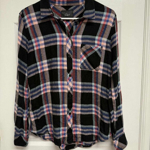 Women's Medium Plaid top - Picture 1 of 1